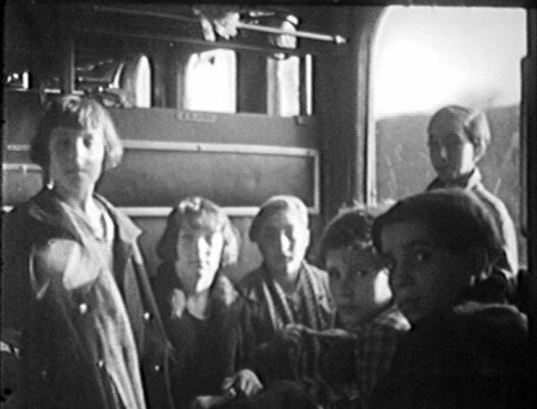 Los niños españoles de Dinamarca - En el tren