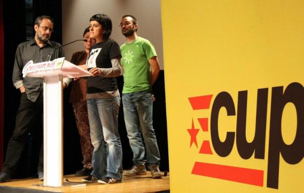 antonio_banos_gabriela_serra_anna_gabriel_i_albert_botran_quatre_dels_deu_diputats_cupaires._316812