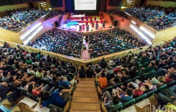 "Gobernarnos", de hecho, fue el lema de la campaña electoral. | JORDI BORRÀS / EL MUNDO